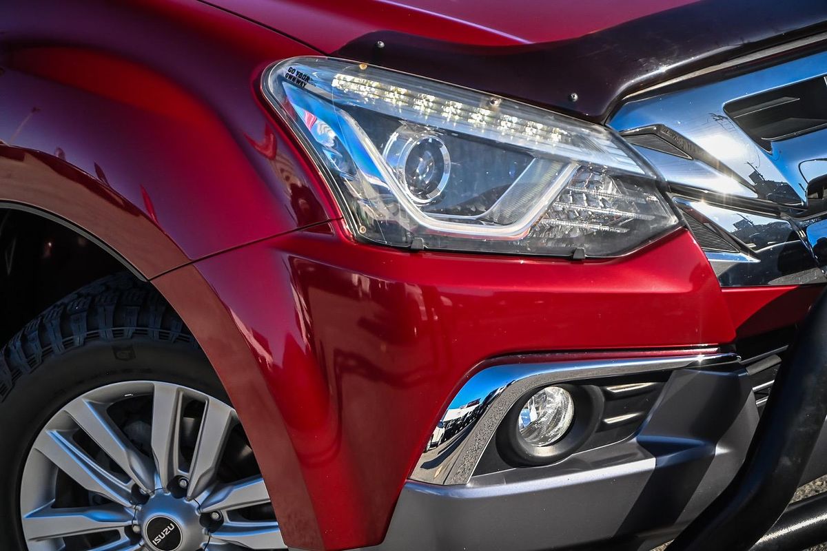 2018 Isuzu MU-X LS-T