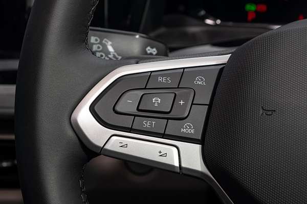 2024 Volkswagen Multivan TDI360 Life T7 SWB