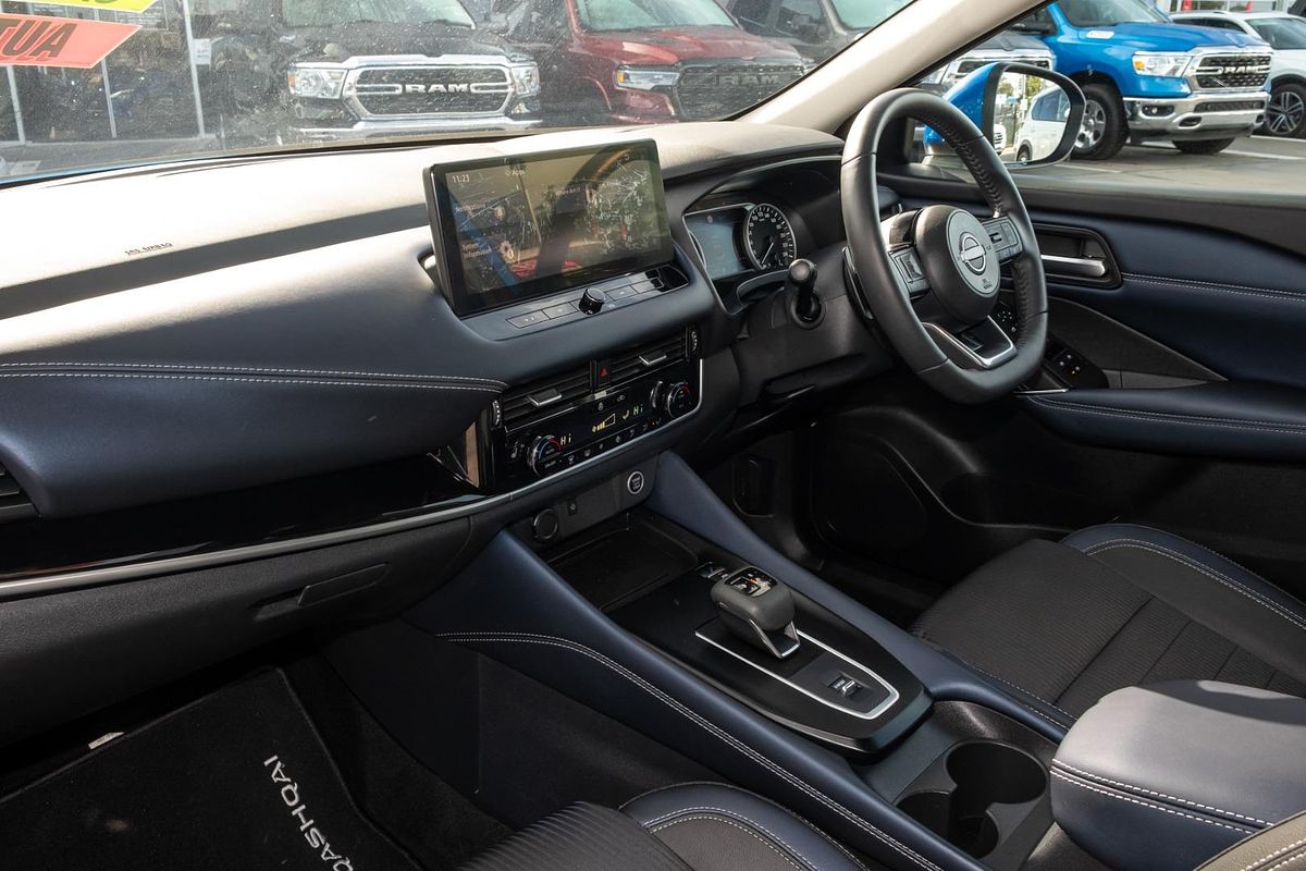 2024 Nissan QASHQAI ST-L J12