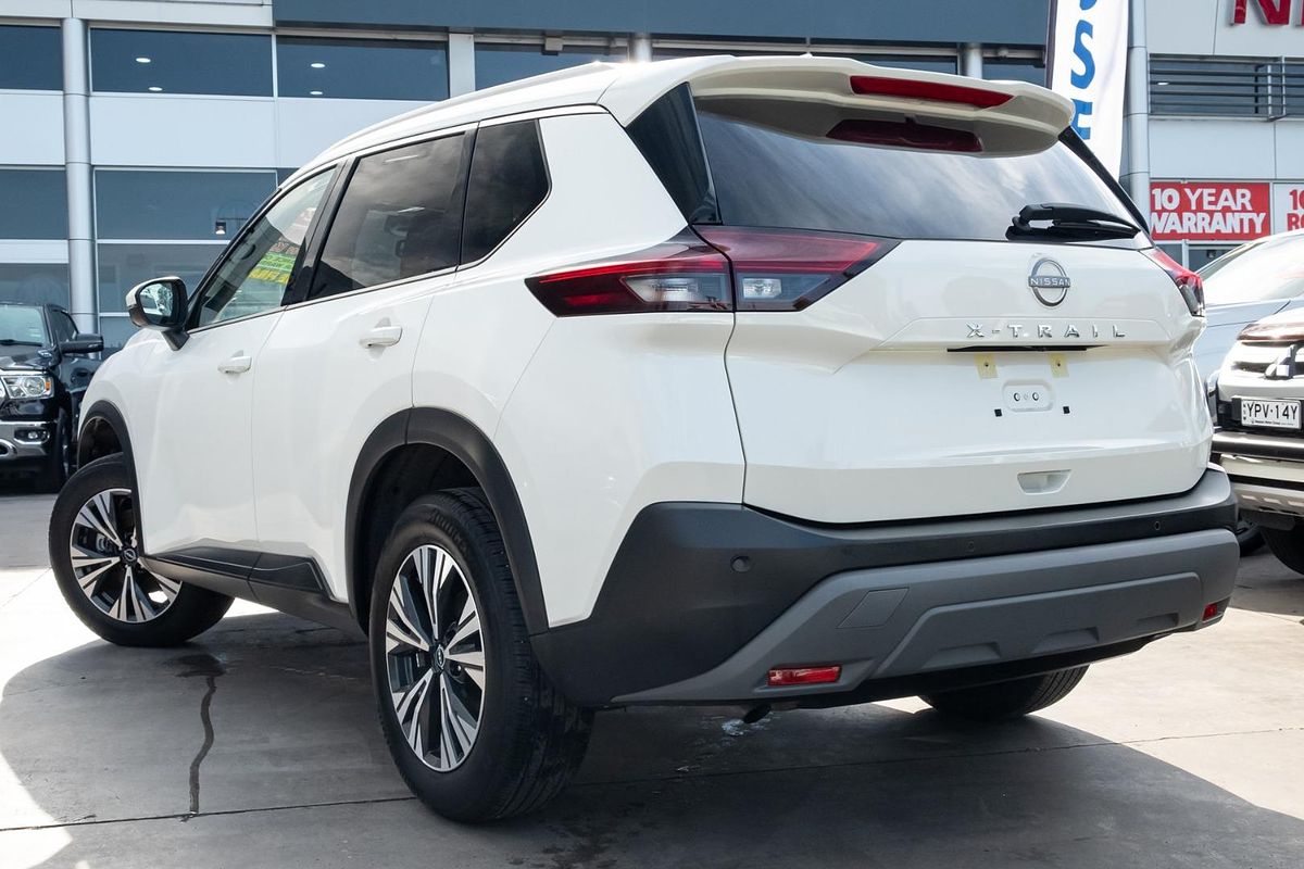 2024 Nissan X-TRAIL ST-L T33