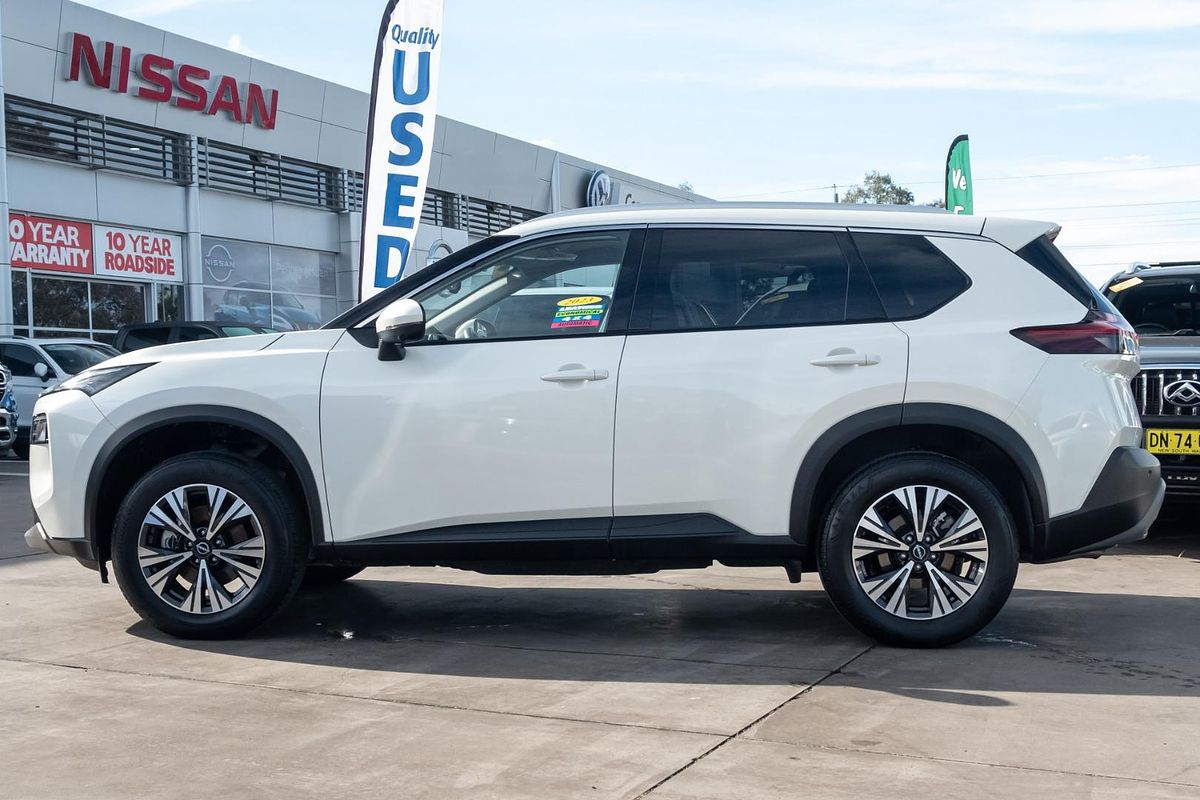 2024 Nissan X-TRAIL ST-L T33