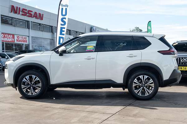 2024 Nissan X-TRAIL ST-L T33
