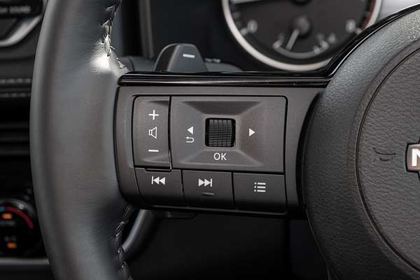 2024 Nissan X-TRAIL ST-L T33