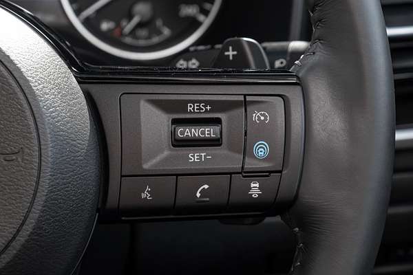 2024 Nissan X-TRAIL ST-L T33