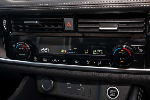 2024 Nissan X-TRAIL ST-L T33