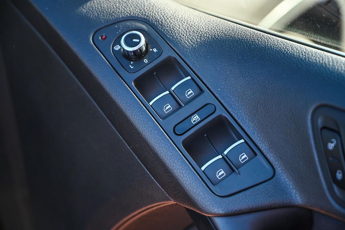 2014 Volkswagen Tiguan 130TDI 5N