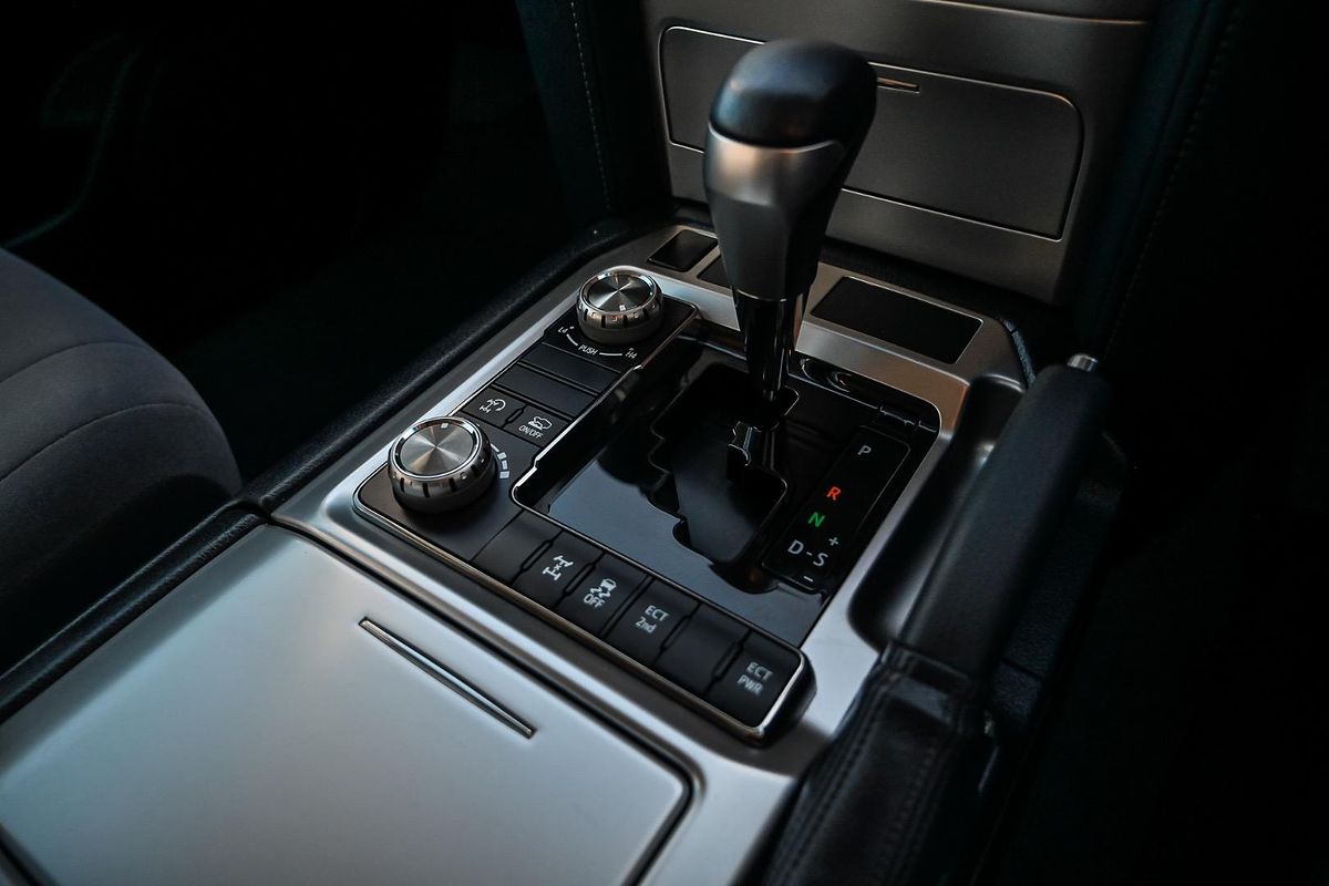 2019 Toyota Landcruiser GXL VDJ200R