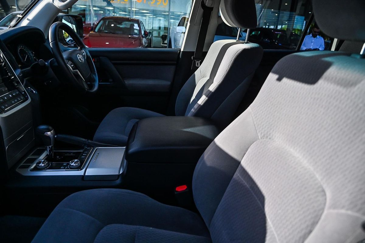 2019 Toyota Landcruiser GXL VDJ200R