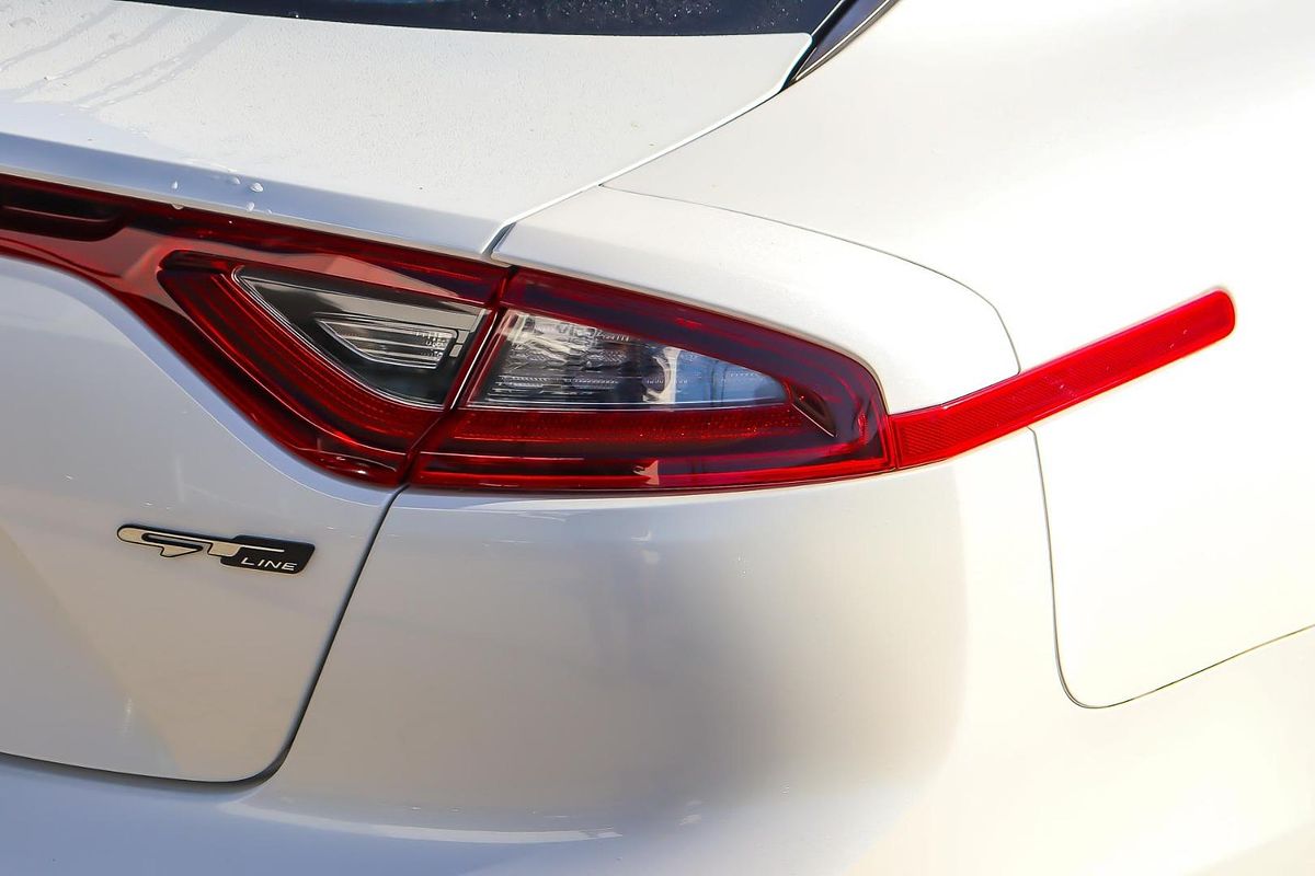 2017 Kia Stinger GT-Line CK