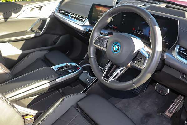 2024 BMW iX2 eDrive20 M Sport U10