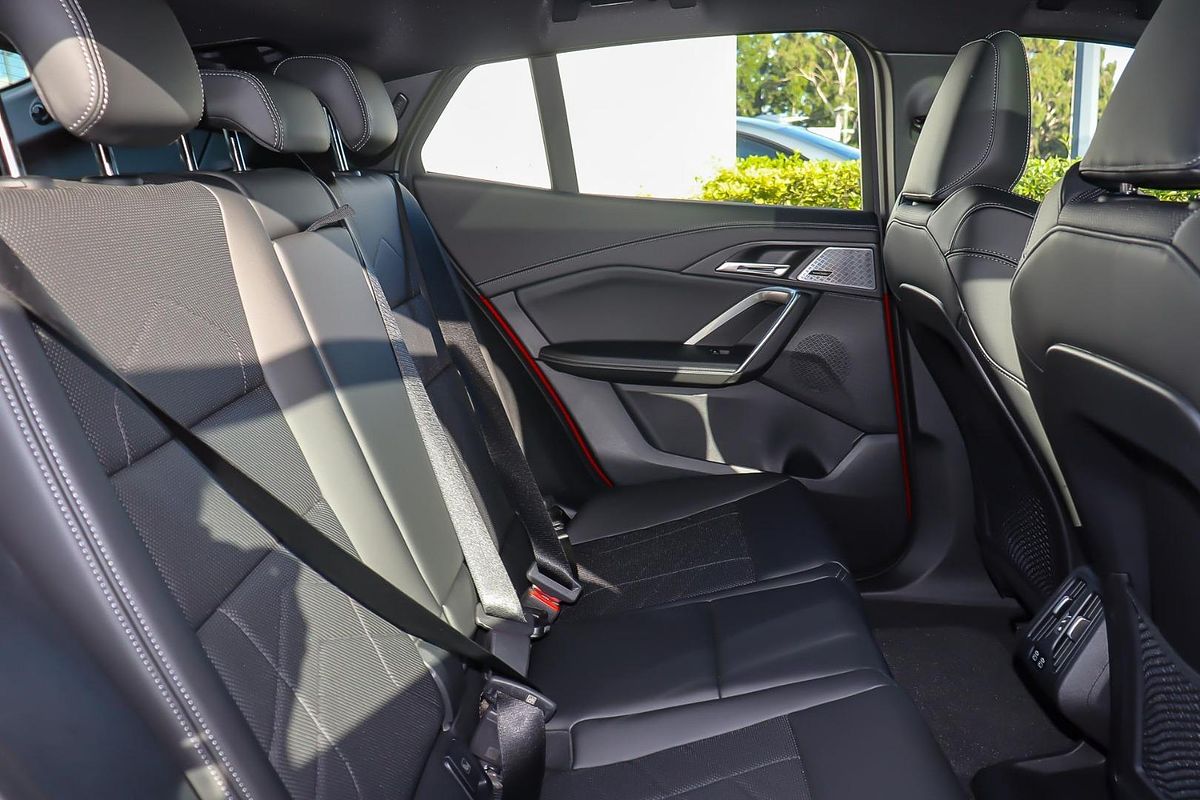 2024 BMW iX2 eDrive20 M Sport U10