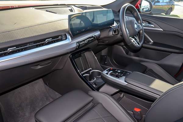 2024 BMW iX2 eDrive20 M Sport U10