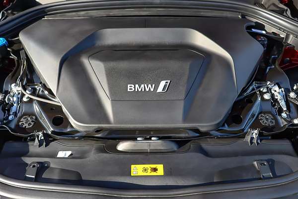 2024 BMW iX2 eDrive20 M Sport U10