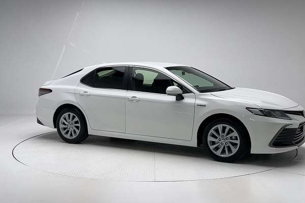 2023 Toyota Camry Ascent AXVH70R thumb-3