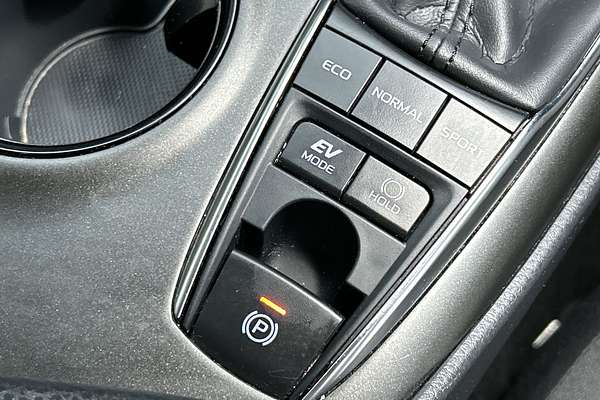 2023 Toyota Camry Ascent AXVH70R thumb-15