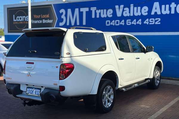 2011 Mitsubishi Triton GLX-R MN 4X4