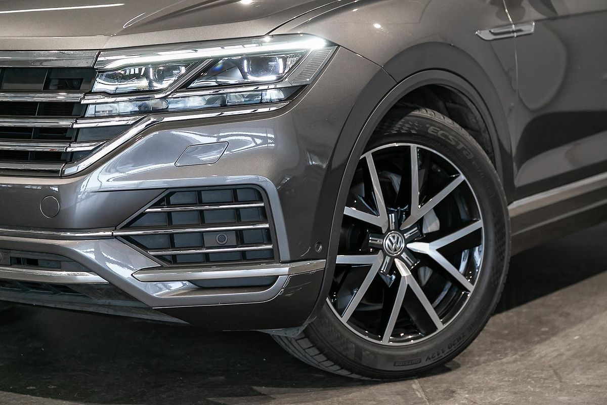 2019 Volkswagen Touareg 190TDI Launch Edition CR