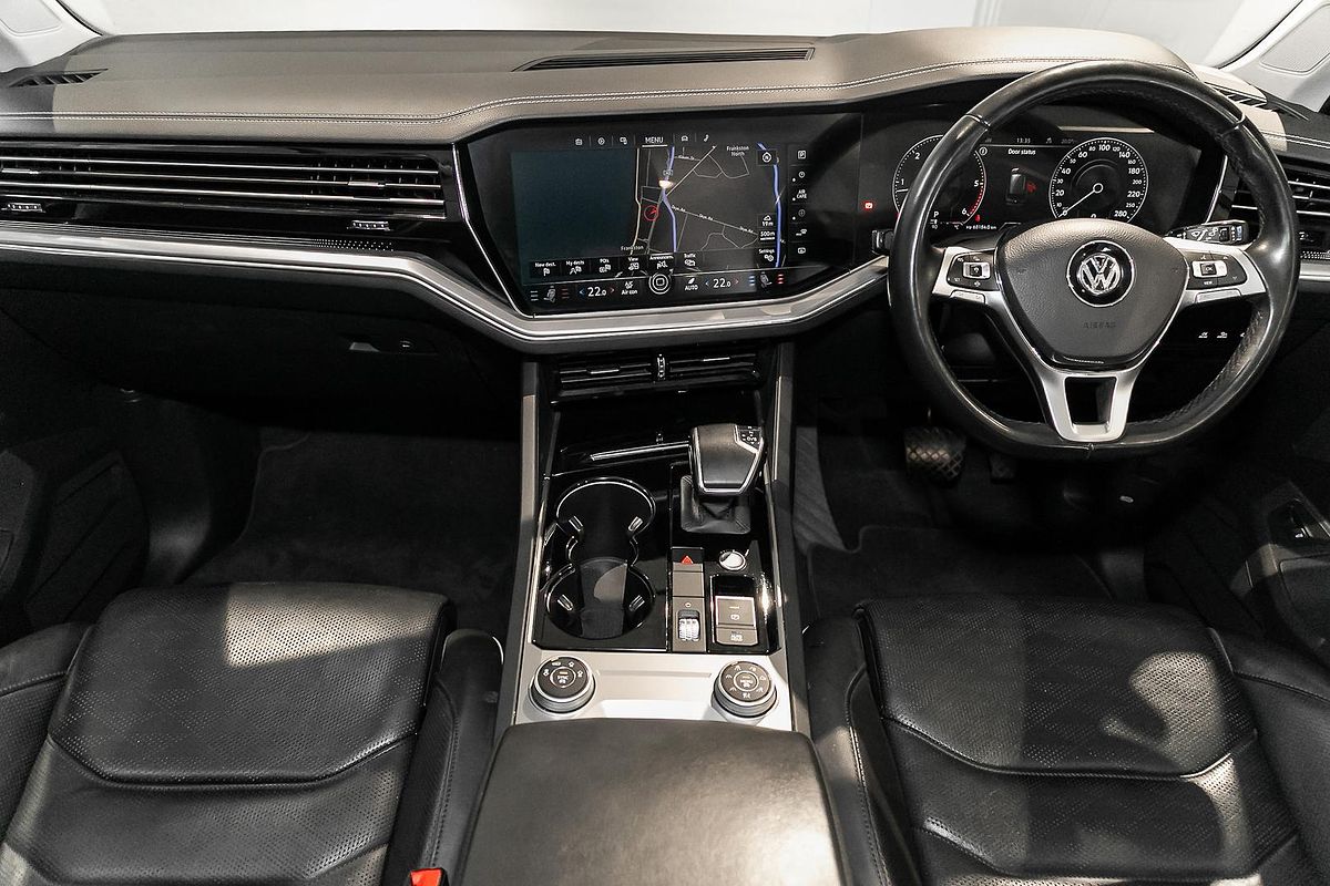 2019 Volkswagen Touareg 190TDI Launch Edition CR