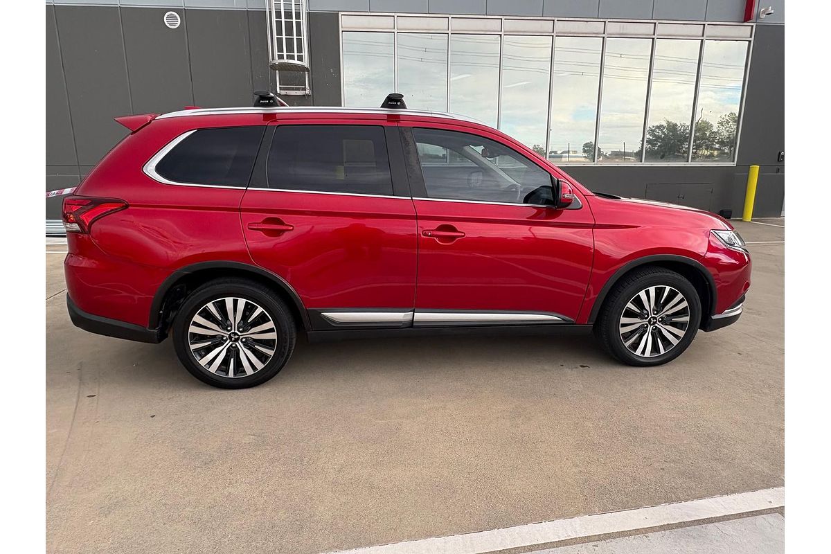 2020 Mitsubishi Outlander LS ZL