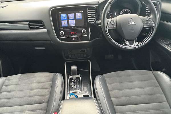 2020 Mitsubishi Outlander LS ZL