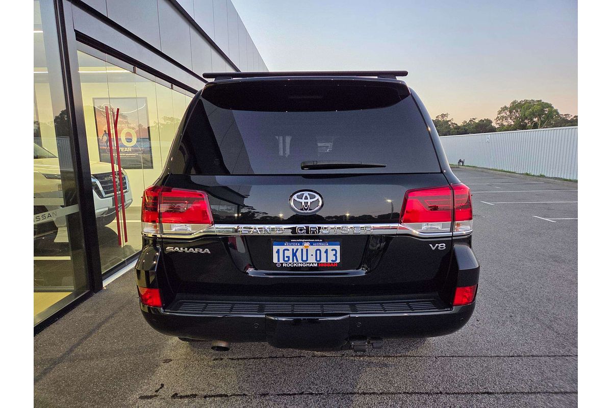 2017 Toyota Landcruiser Sahara VDJ200R