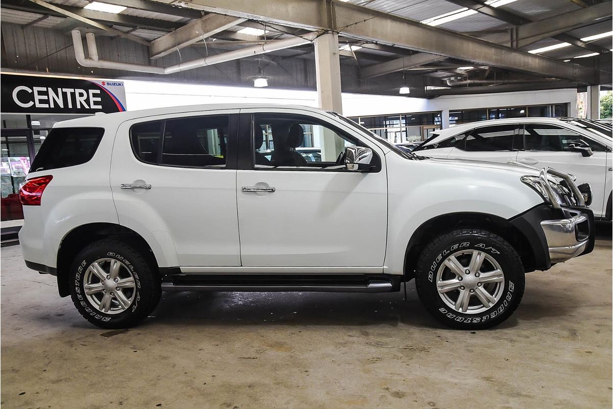 2017 Isuzu MU-X LS-U