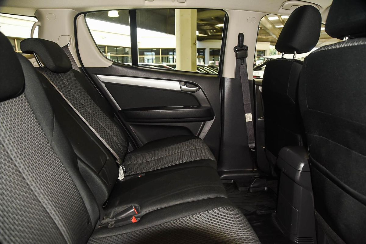 2017 Isuzu MU-X LS-U
