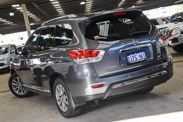 2016 Nissan Pathfinder ST-L R52