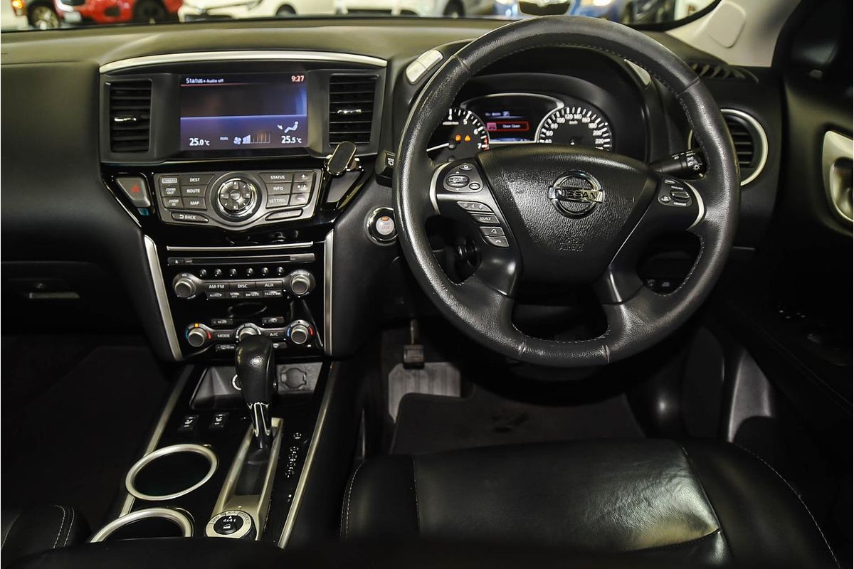 2016 Nissan Pathfinder ST-L R52