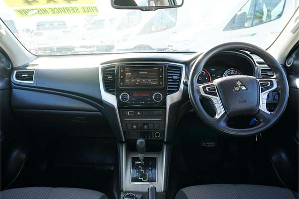 2020 Mitsubishi Triton GLX+ MR 4X4