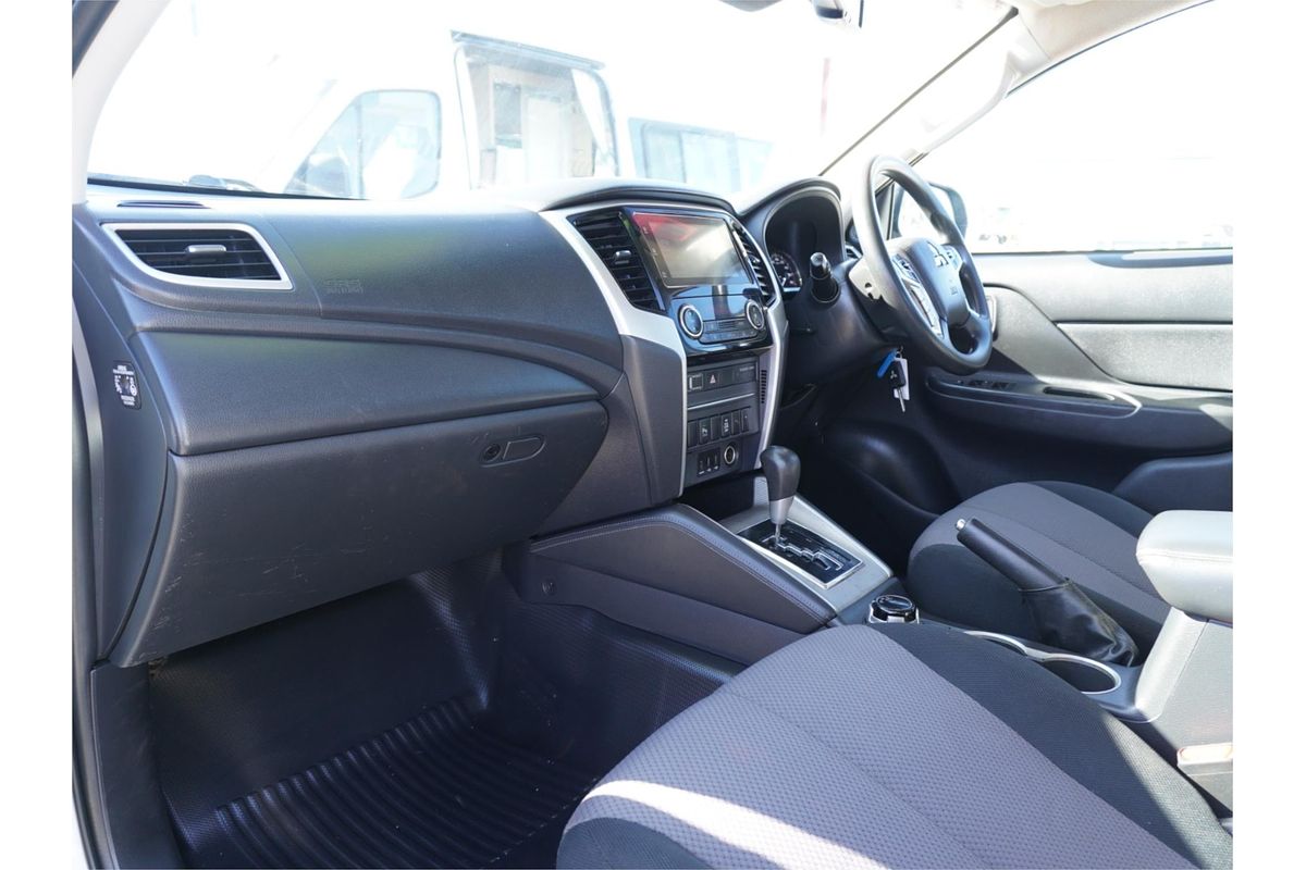 2020 Mitsubishi Triton GLX+ MR 4X4