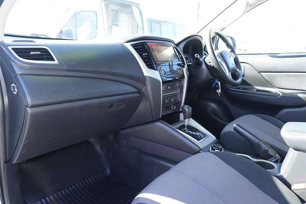 2020 Mitsubishi Triton GLX+ MR 4X4