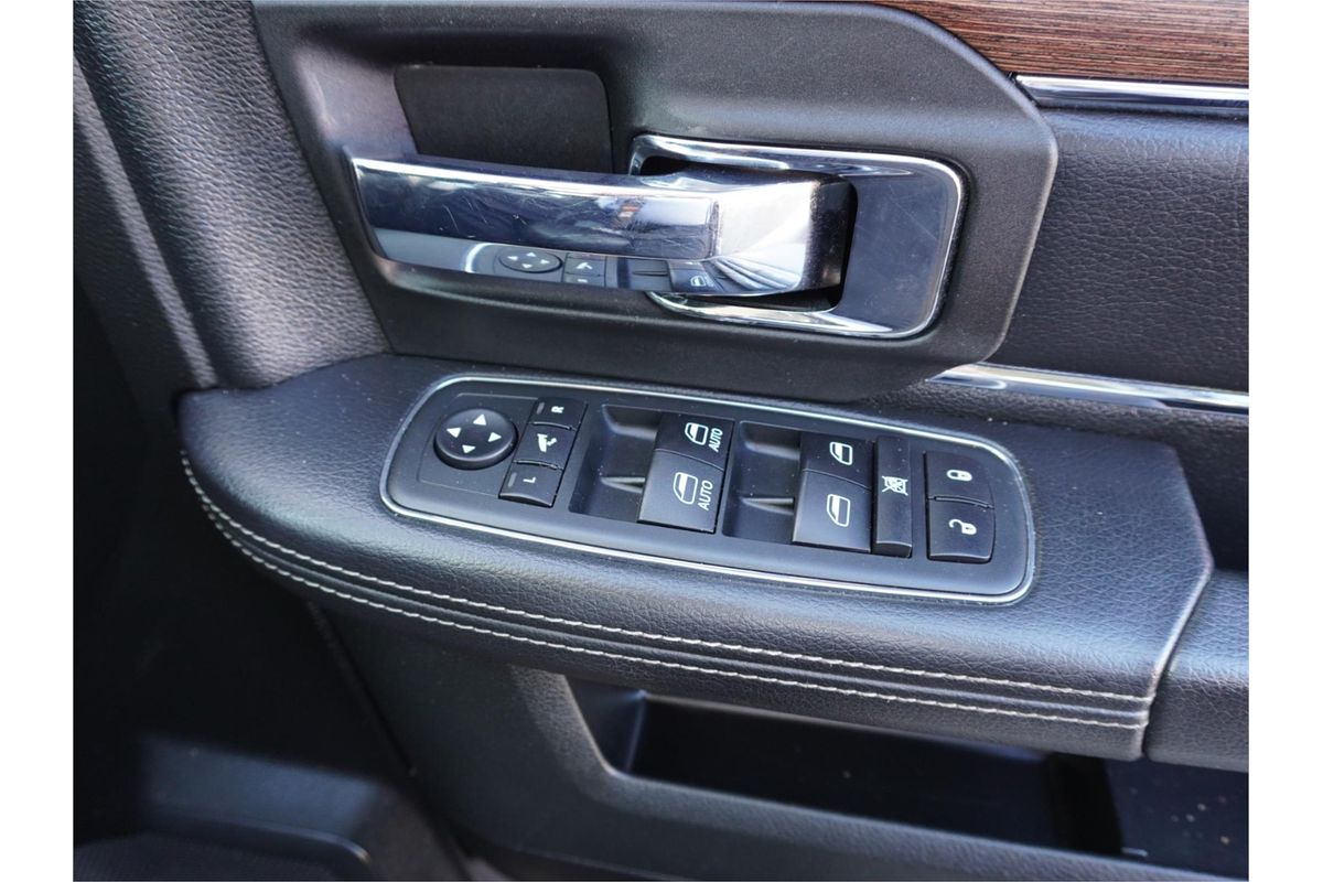 2019 RAM 1500 Laramie DS 4X4 SWB