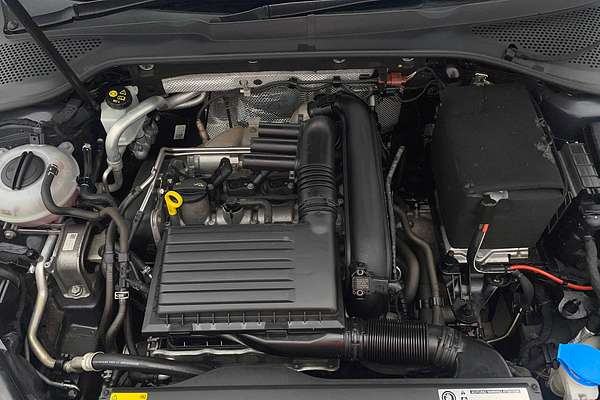 2016 Volkswagen Golf 92TSI Trendline 7