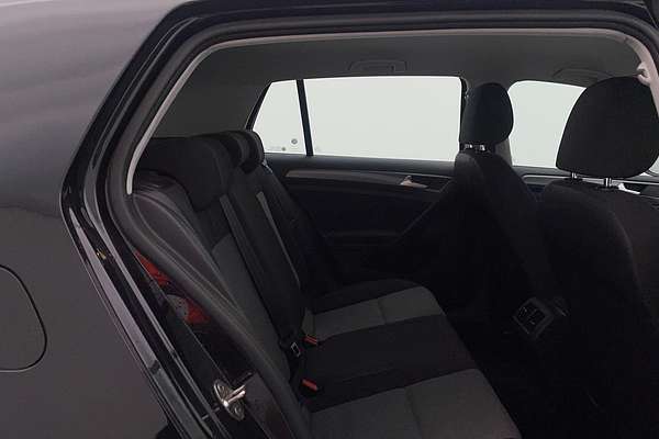 2016 Volkswagen Golf 92TSI Trendline 7