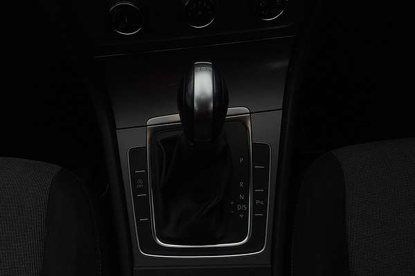 2016 Volkswagen Golf 92TSI Trendline 7