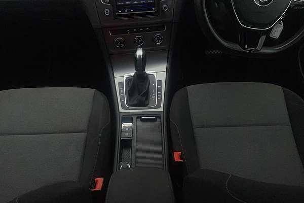 2016 Volkswagen Golf 92TSI Trendline 7