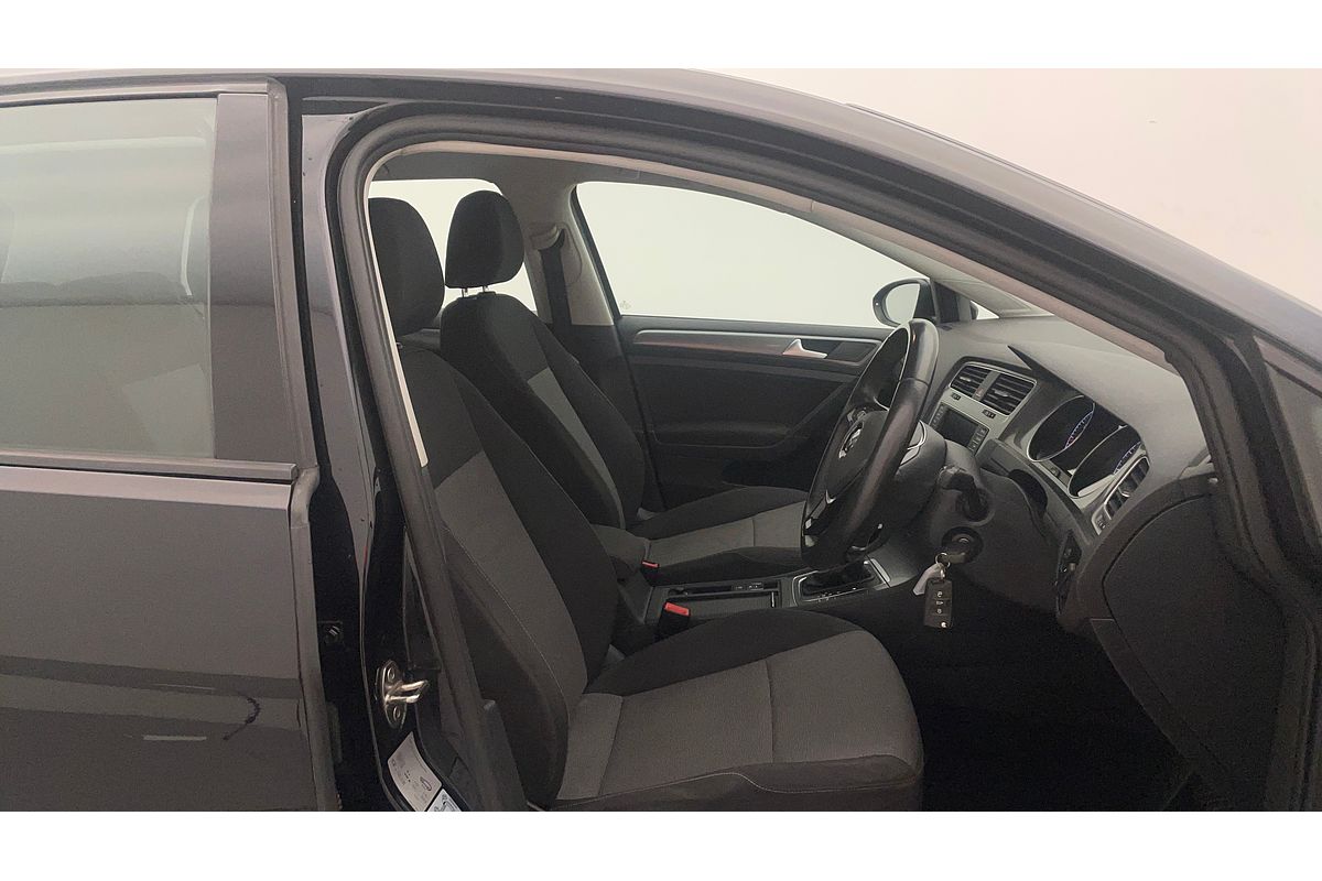 2016 Volkswagen Golf 92TSI Trendline 7