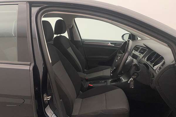 2016 Volkswagen Golf 92TSI Trendline 7