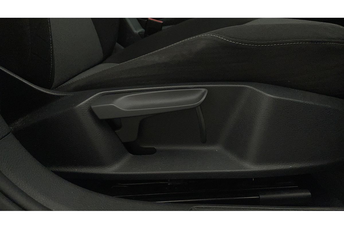 2016 Volkswagen Golf 92TSI Trendline 7