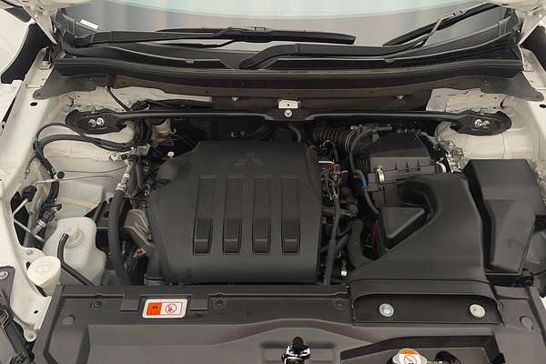 2024 Mitsubishi Eclipse Cross ES YB