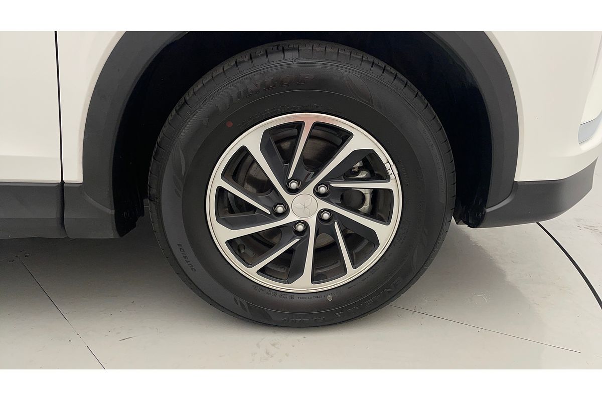 2024 Mitsubishi Eclipse Cross ES YB