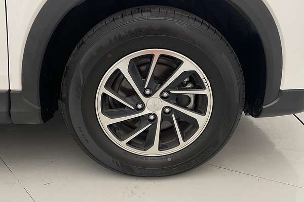 2024 Mitsubishi Eclipse Cross ES YB