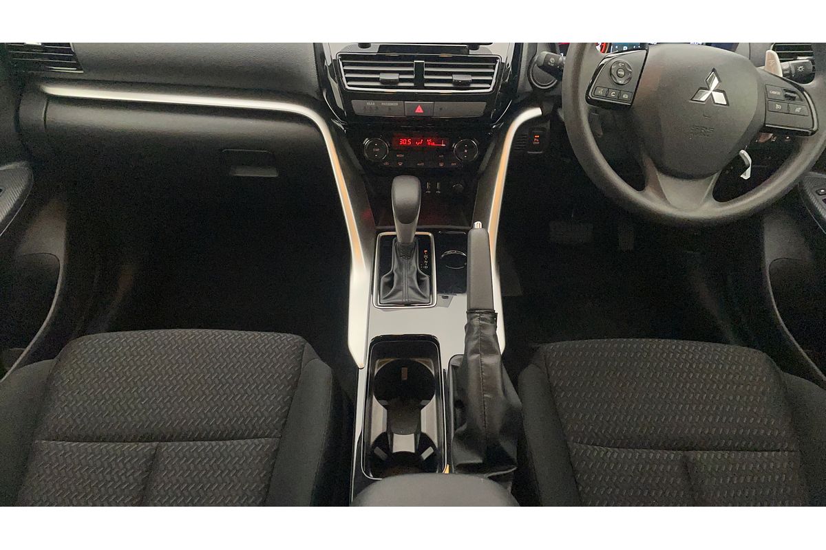 2024 Mitsubishi Eclipse Cross ES YB
