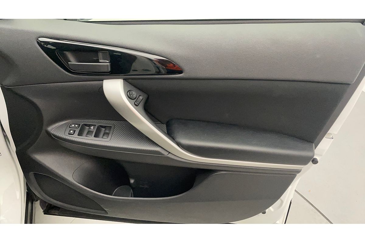 2024 Mitsubishi Eclipse Cross ES YB