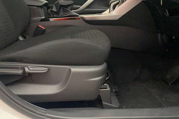 2024 Mitsubishi Eclipse Cross ES YB