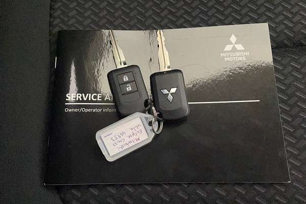 2024 Mitsubishi Eclipse Cross ES YB