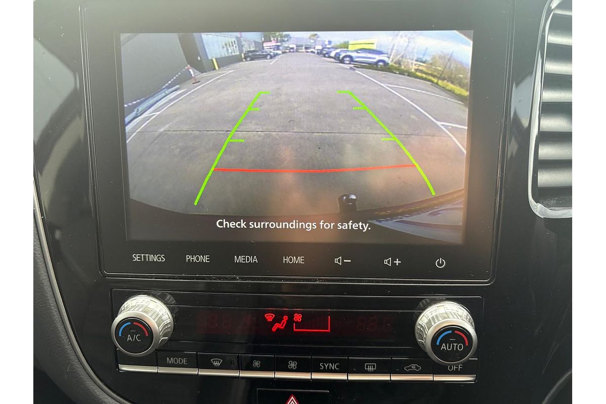 2020 Mitsubishi Outlander LS ZL