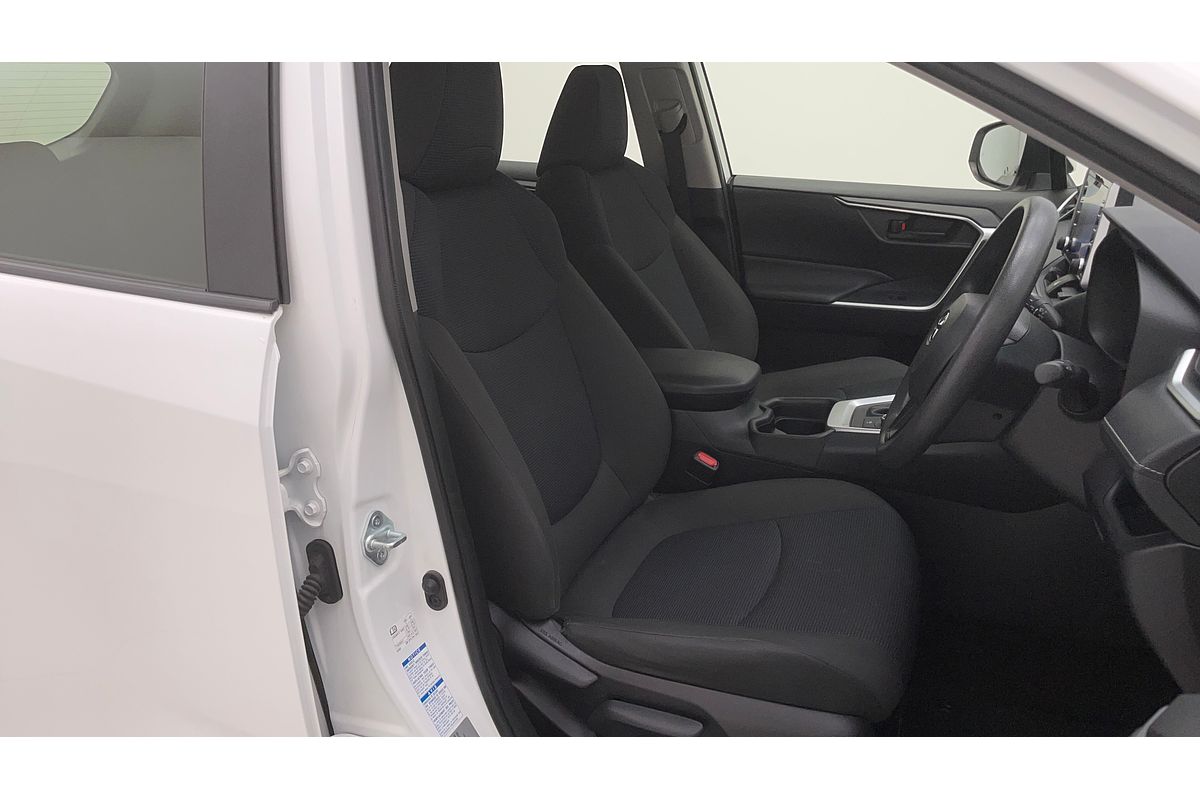 2020 Toyota RAV4 GX AXAH54R