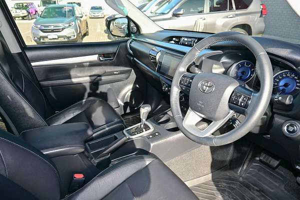 2017 Toyota Hilux SR5 GUN126R 4X4